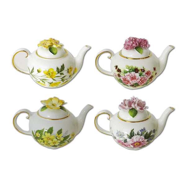 Four Country Cottage Teapots by Royale Stratford_CXG1110