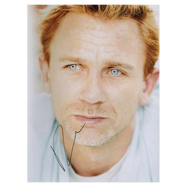 Daniel Craig - Autograph - Signed Colour Photograph_UFP6838