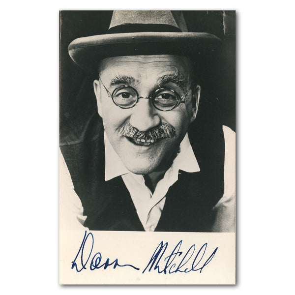 Warren Mitchell Autograph