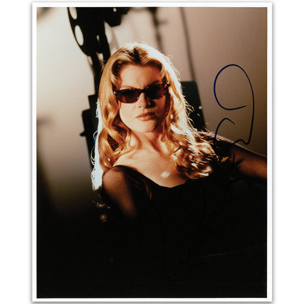 Rene Russo - Autograph - Signed Colour Photograph