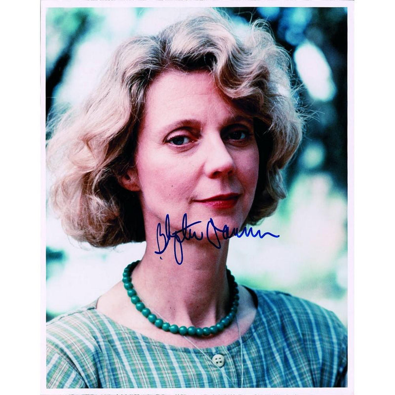 Blythe Danner - Autograph - Signed Colour Photograph