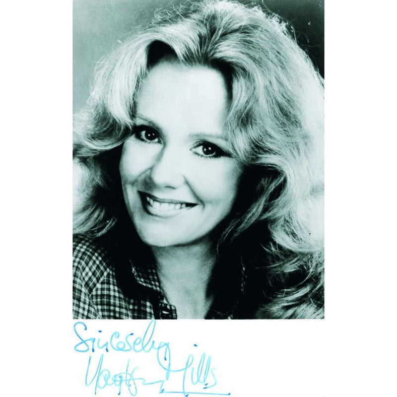 Hayley Mills - Autograph - Signed Black and White Photograph