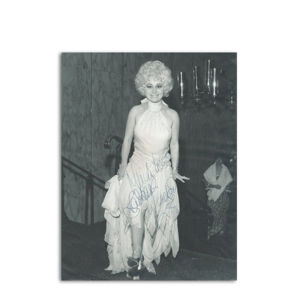 Barbara Windsor - Autograph - Signed Black and White Photograph