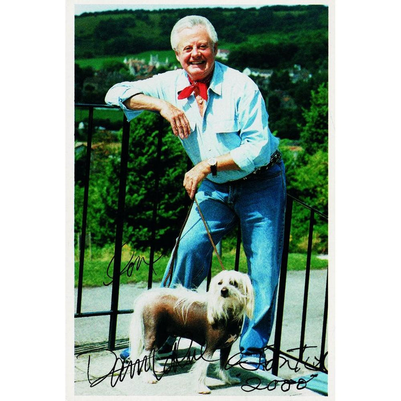 Danny La Rue - Autograph - Signed Colour Photograph