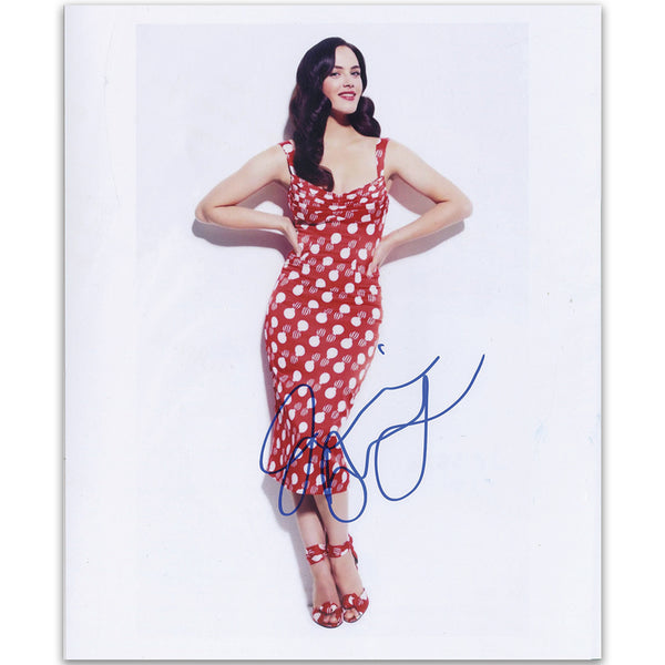 Jessica Brown Findlay Signature